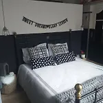 Sjlaope Biej De Sjlèchter Bed & Breakfast 4*