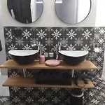 Sjlaope Biej De Sjlechter فندق مبيت وإفطار 4*